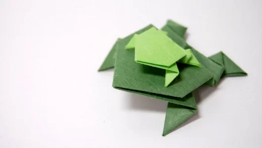 Оригами: прыгающая лягушка