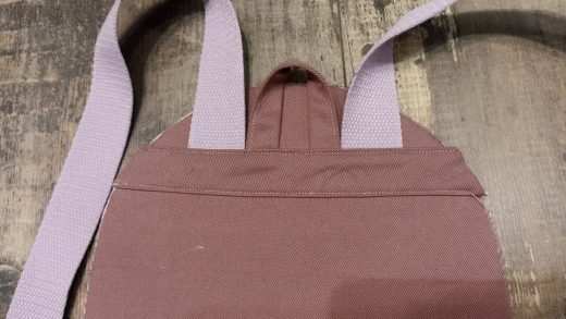 Как крепить лямки на рюкзаке